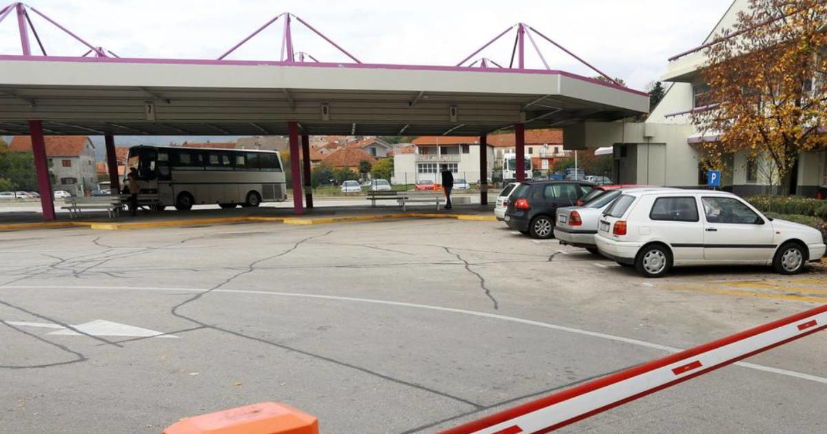 Autoprijevoz - Sinj pred stečajem. Na popisu imovine autobusi stari gotovo 50 godina