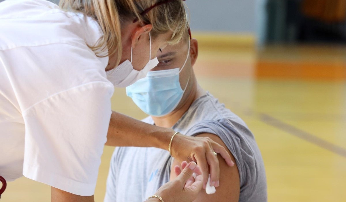 Capakova zamjenica: Danas bismo mogli donijeti upute o trećoj dozi