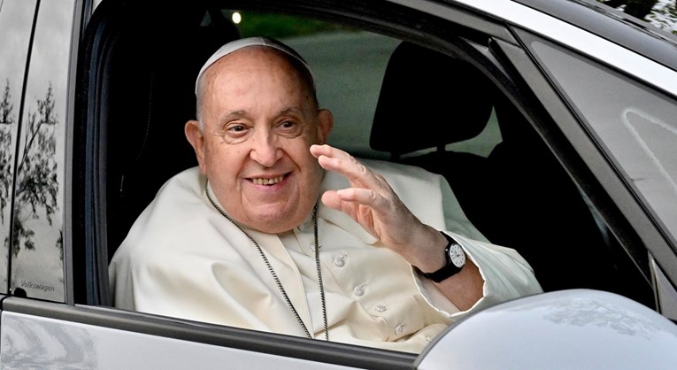 Papa Franjo će primiti obitelji otetih Izraelaca