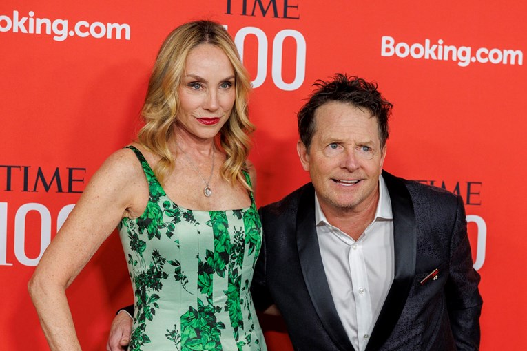 Michael J. Fox o životu s Parkinsonom: "Puno se krećem u invalidskim kolicima"