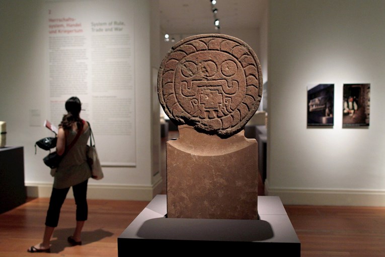 Rijetki aztečki predmeti za ritualne obrede prvi put na izložbi u Meksiku
