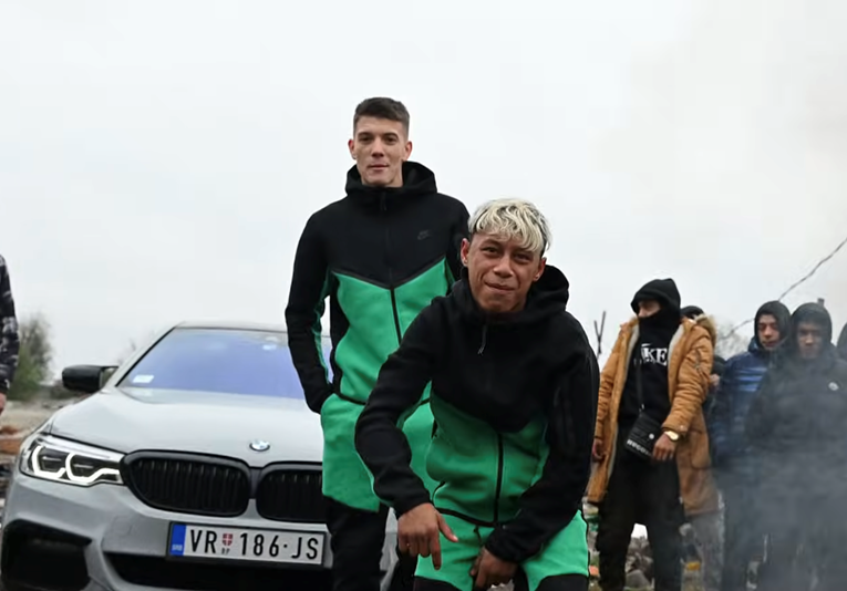 Puno je pregleda, znači da valja: Kradem bakar