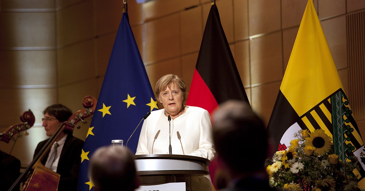 Merkel pozvala na predanost demokraciji na Dan njemačkog ujedinjenja