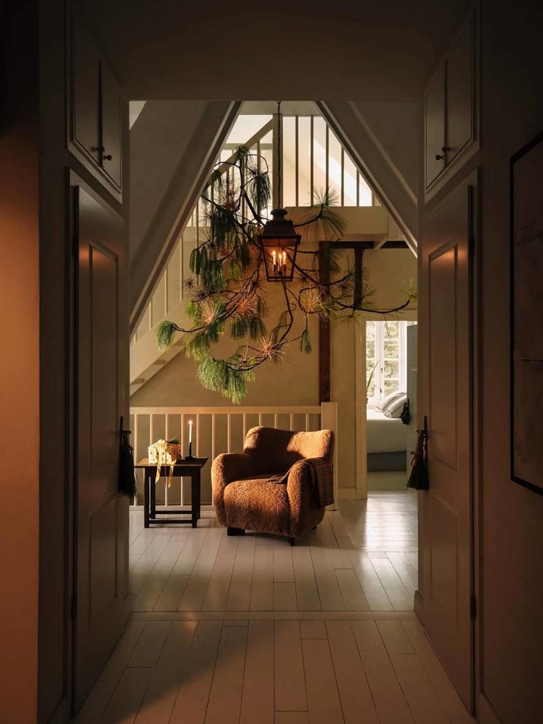 Traje veliko sniženje u Zari Home. Ima super komada sniženih i po 600 eura