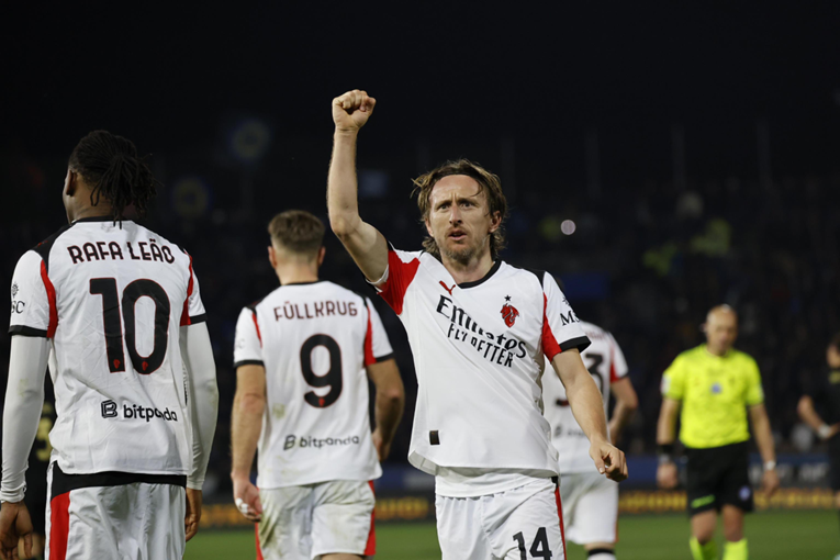 Schira: Milan želi zadržati Modrića još jednu sezonu