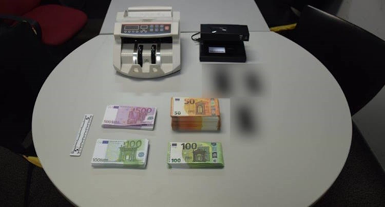 Policija u stanu mladića u Svetom Ivanu Zelini pronašla 105.000 krivotvorenih eura