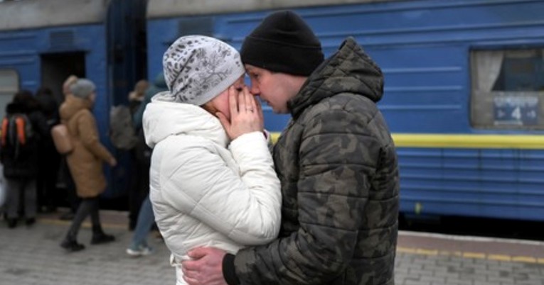 Ruska invazija razdvaja ukrajinske obitelji, prizori slamaju srce