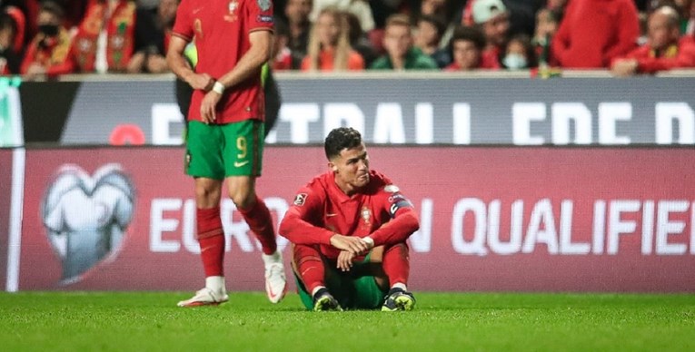 Ronaldo u suzama, Srbi ga tješe