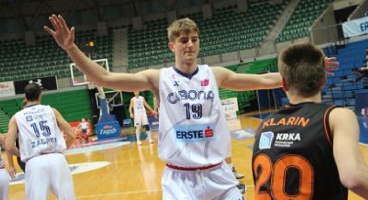 Cibona je do zadnjeg tvrdila da je budućnost kluba, a dečko ipak odlazi u Crnu Goru