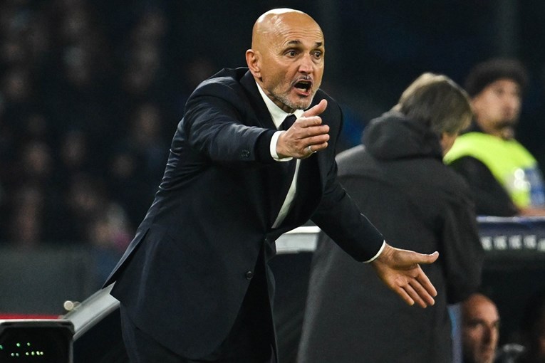 Žestok sukob u tunelu San Sira. Pogledajte obračun Spallettija i Chiellinija sa sucem