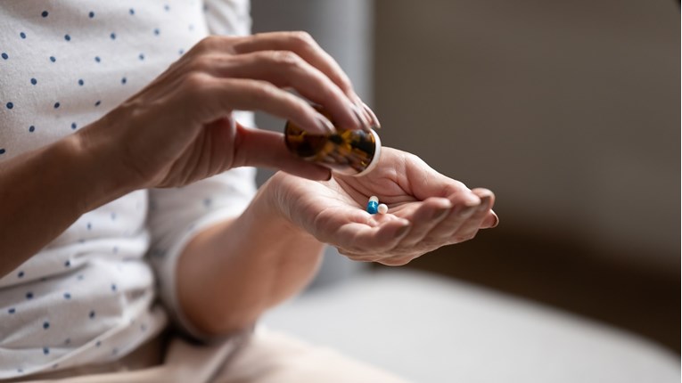 HALMED: Lijekovi s kombinacijom ibuprofena i kodeina mogu biti fatalni