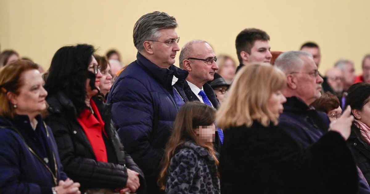 Andrej Plenković povodom proslave blagdana svetog Blaža bio na misi s kćerkicom Milom