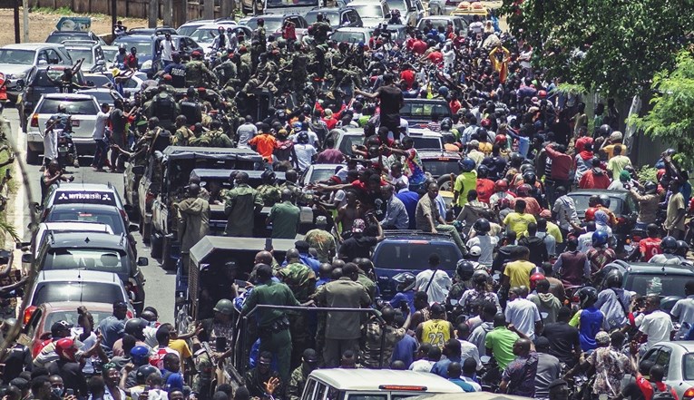 Sudar više vozila u Nigeriji, poginulo gotovo 40 ljudi