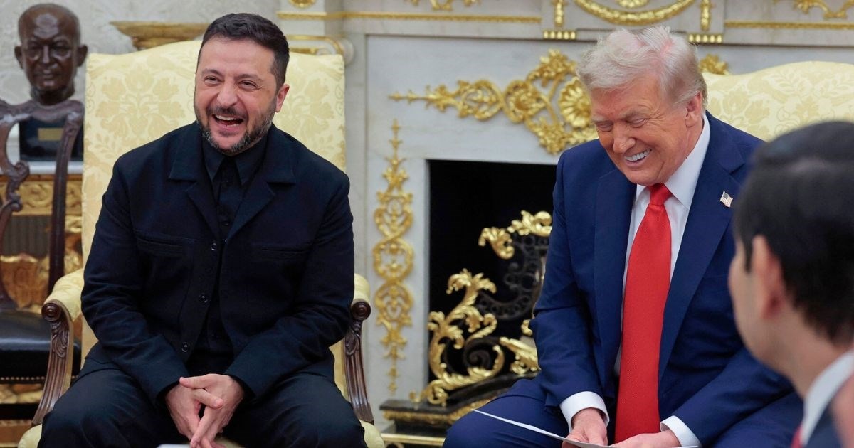 Zelenski poručio Trumpovom novinaru: U istom si odijelu. Ja sam se presvukao, ti nisi