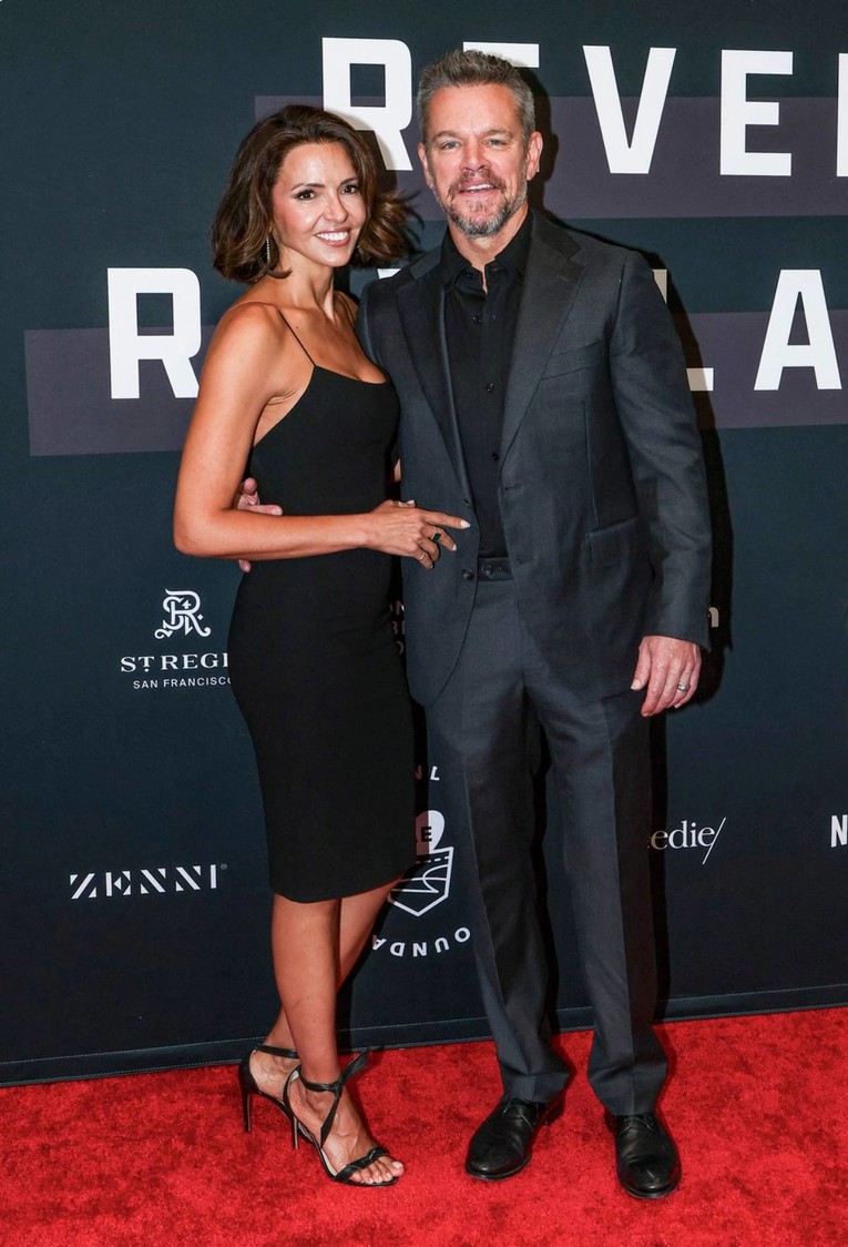 Gruaja e Matt Damon ndez debate në internet, shumë komentojnë për pamjen e saj