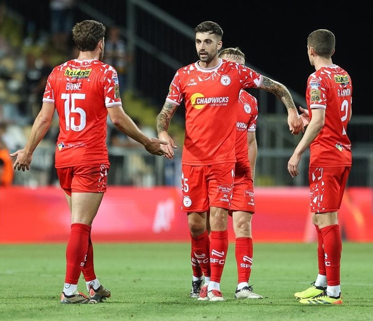 Irski mediji: Šokantan preokret, slavna pobjeda, delirij u kavezu...