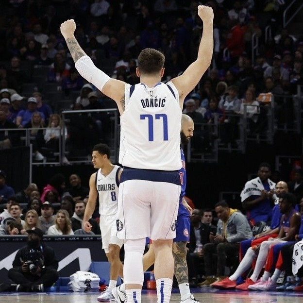 Nestvarni Dončić. Drugu utakmicu zaredom srušio dva triple-double rekorda