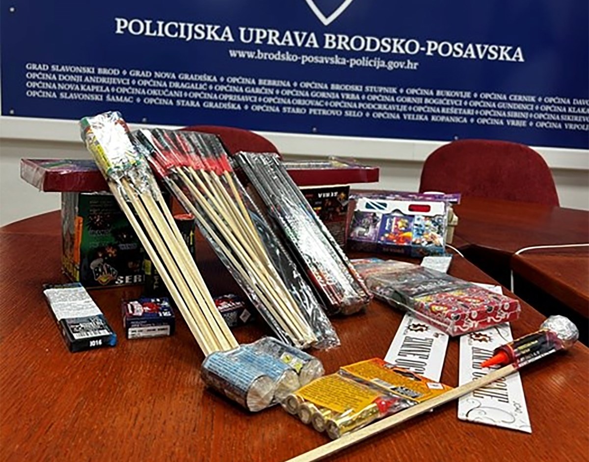 Dječak (10) ima opekline po tjemenu. Zbog pirotehnike ozlijeđeno i dijete od 6 godina