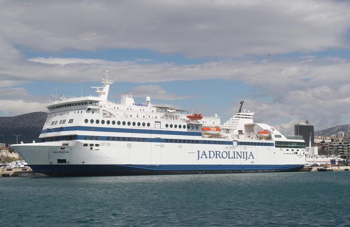 Novi problemi s Jadrolinijinim brodom. Otkazane sve linije