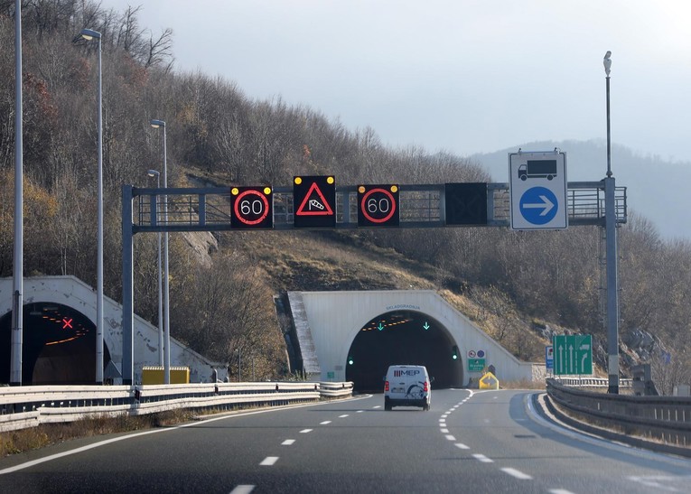 Srna na autocesti A6, brzina između dva čvora ograničena na 60 km/h