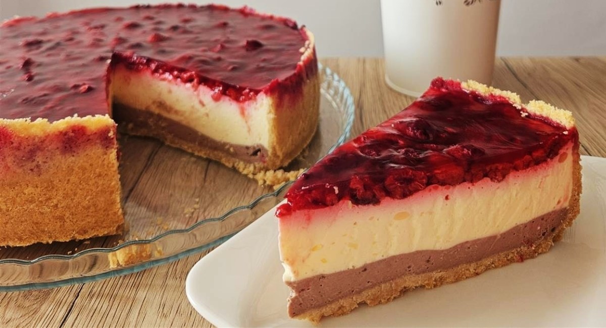 Ljetna mileram torta s voćem je osvježenje koje svi traže, imamo provjereni recept