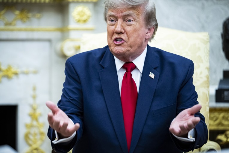 Trump podijelio otkaze za 100 imigracijskih sudaca, stigla oštra reakcija UN-a