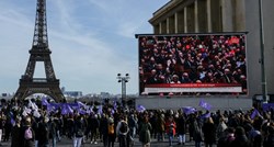 Povijesna odluka u Francuskoj. Pravo na pobačaj proglašeno ustavnim pravom