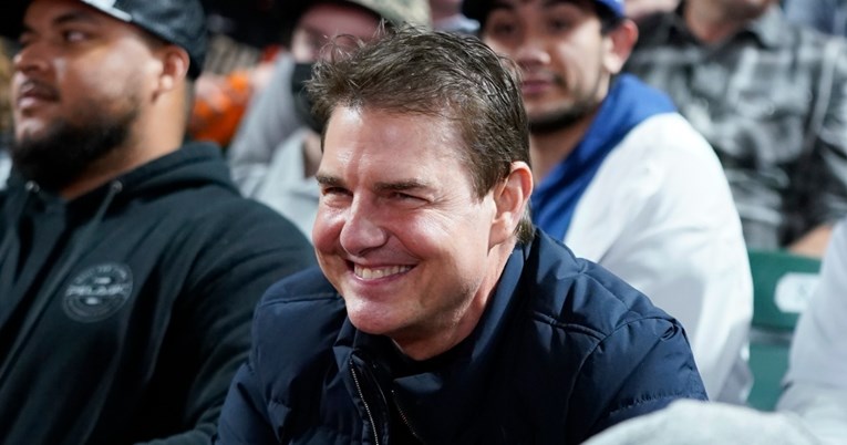 Estetski kirurzi objasnili što se dogodilo s licem Toma Cruisea
