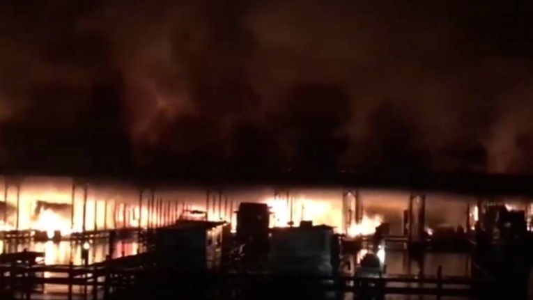 VIDEO Velik požar na pristaništu jezera u Alabami, najmanje osam mrtvih