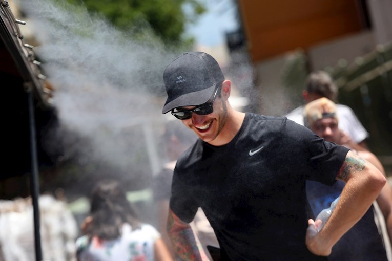 U Grčkoj će danas biti do 42 stupnja, u Ateni jutros bilo 37. Najgore tek dolazi