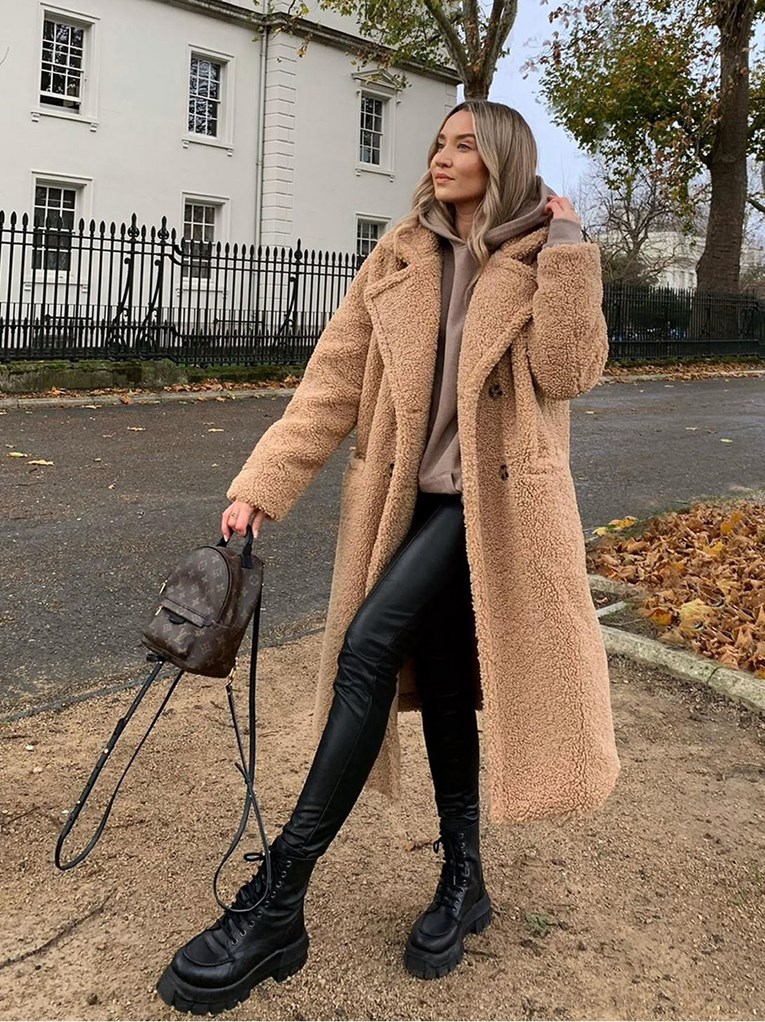 Ima li išta bolje od teddy kaputa? Nikad neće izaći iz mode