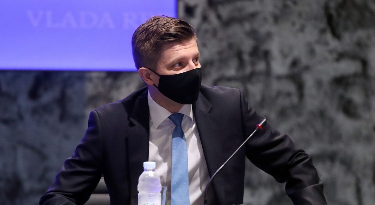 Marić: Udar korone je 32 mlrd. kn, trebamo novac za povišice državnim službenicima