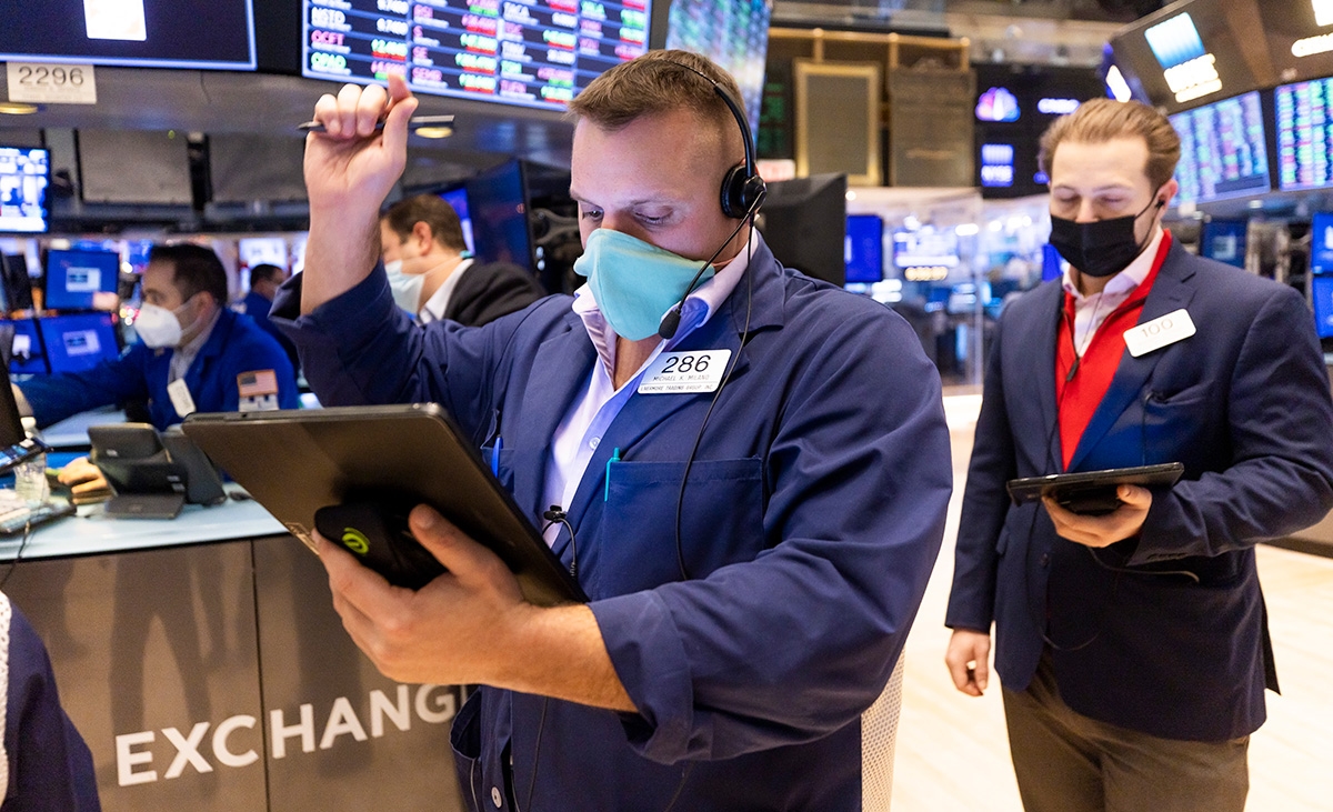 Wall Street pao, Nasdaq indeks blago porastao