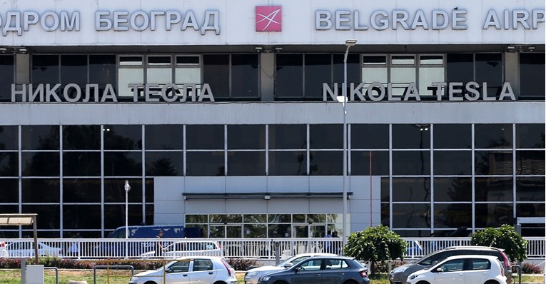 Beogradski aerodrom zatvoren za komercijalne letove