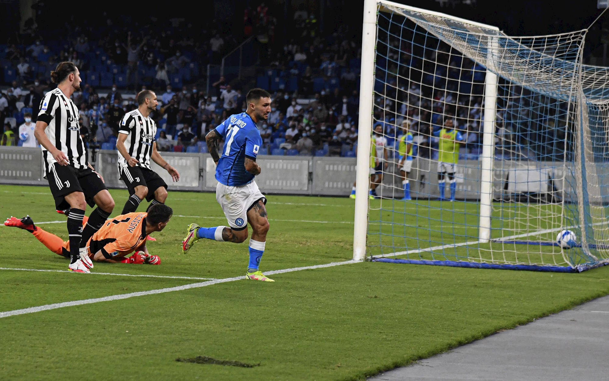 Napoli preokretom slomio očajni Juventus