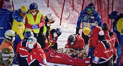 Stravičan pad američkog skijaša, pao je na glavu i odmah izgubio svijest
