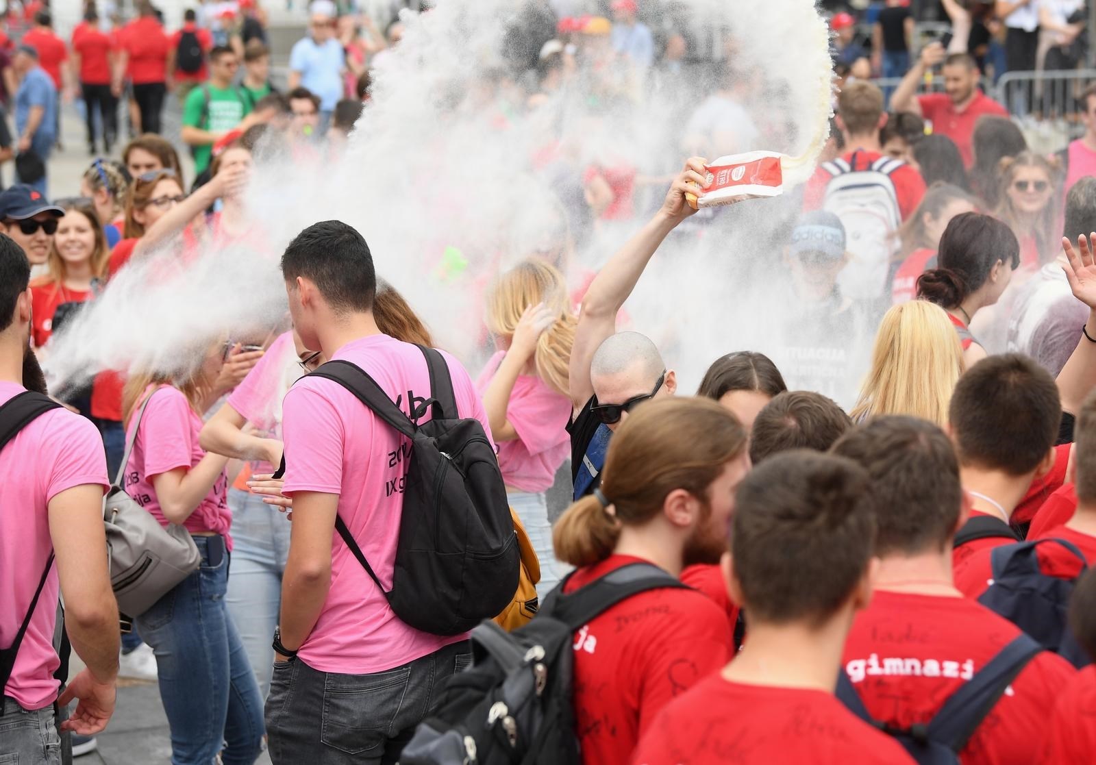 Nema bacanja hrane: Maturanti zagrebačke gimnazije oduševili potezom povodom Norijade