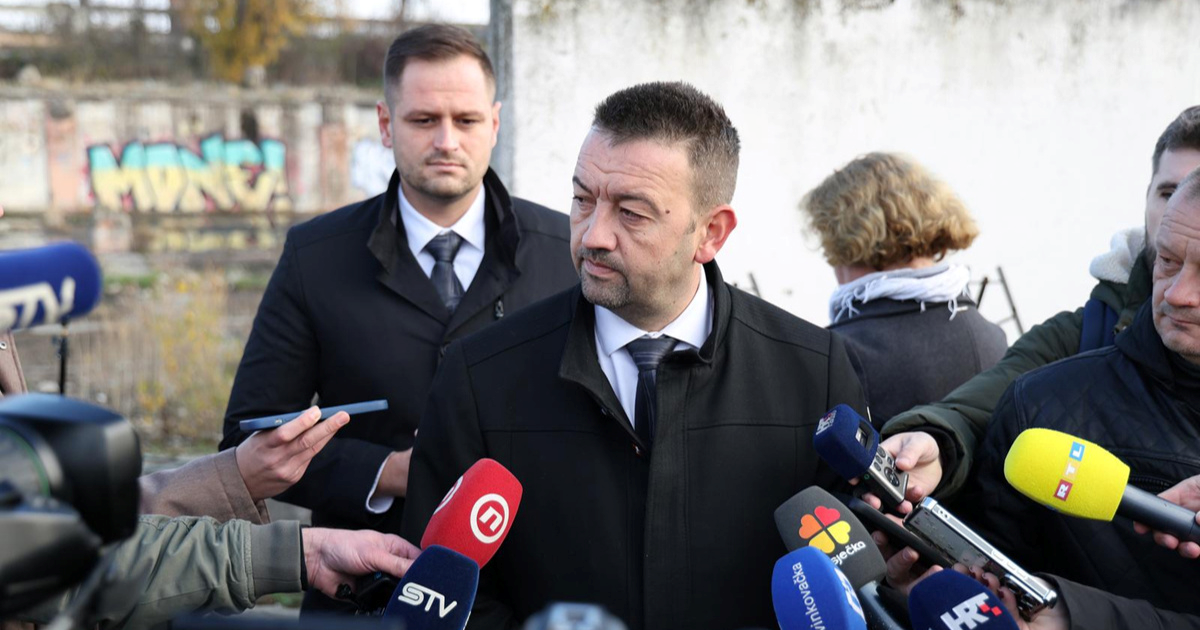 Pavliček zamrznuo saborski mandat