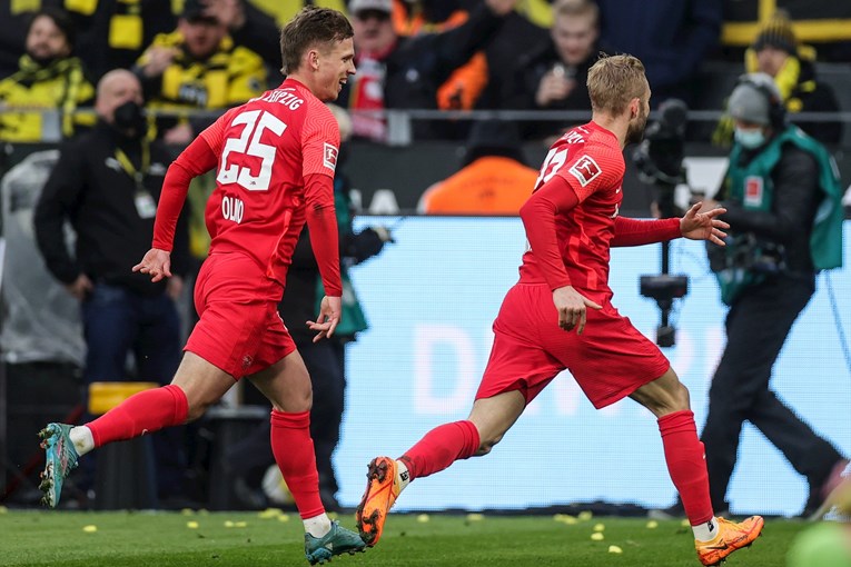 VIDEO Olmo fantastično zabio, Leipzig deklasirao Borussiju u Dortmundu