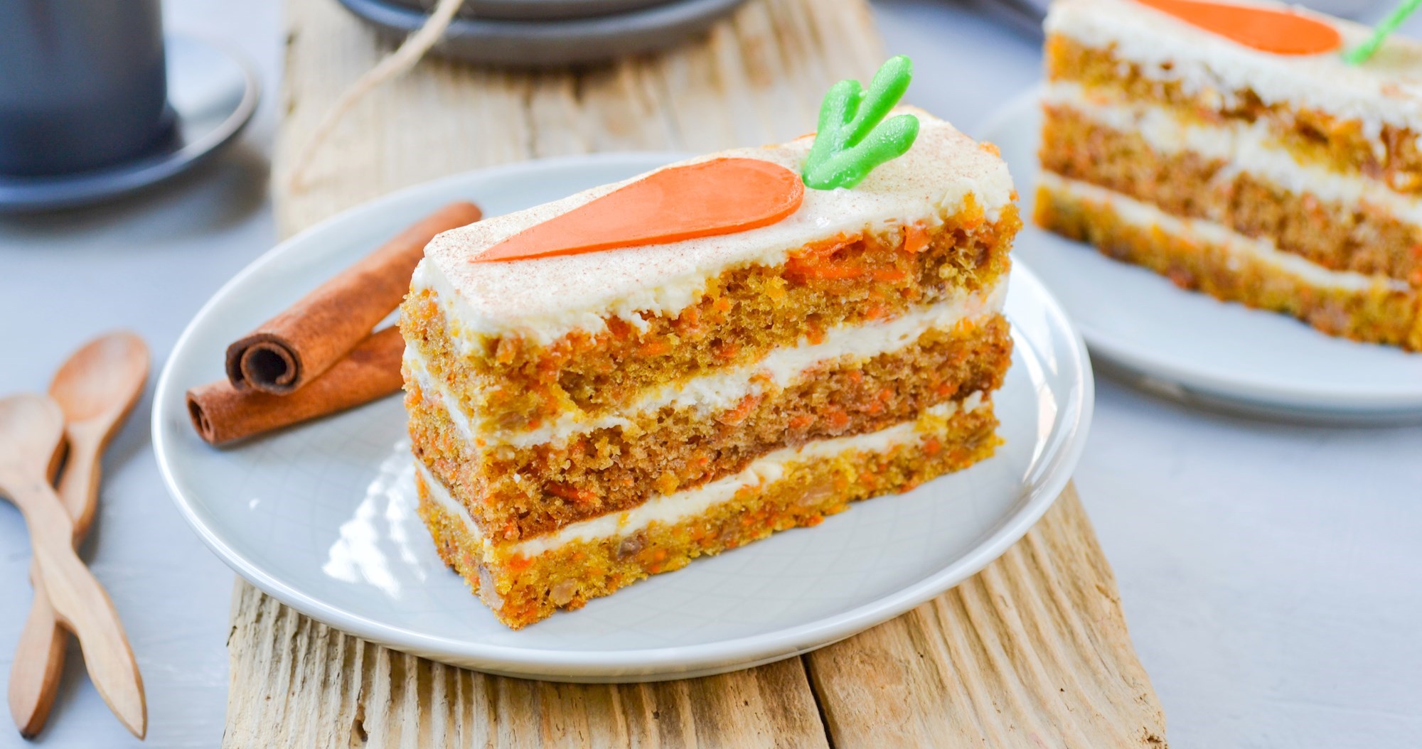 Ako i dalje nemate ideja kakve kolače peći za Uskrs, izdvojili smo 15 super recepata