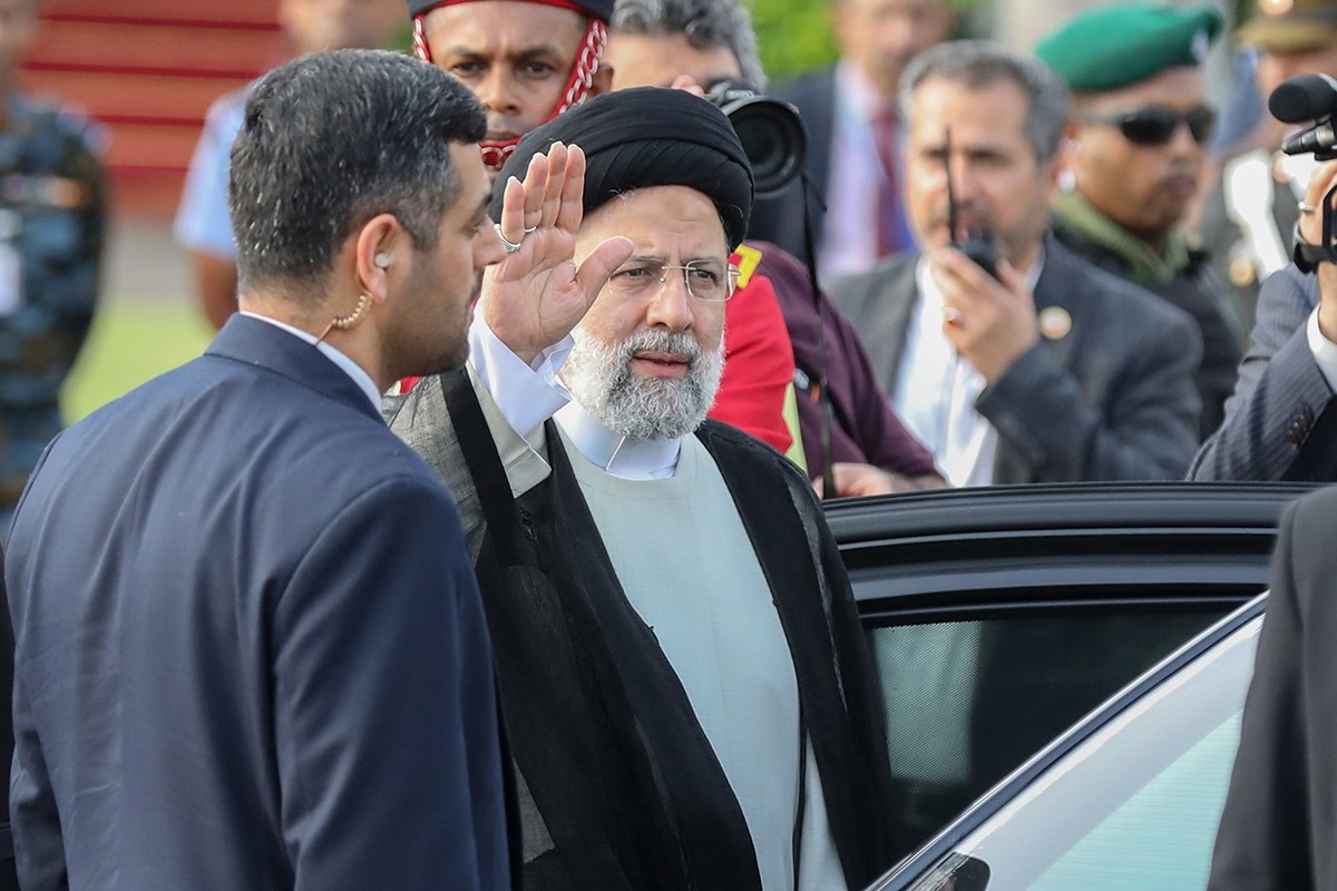 Britanski mediji: Strahuje se da je iranski predsjednik mrtav