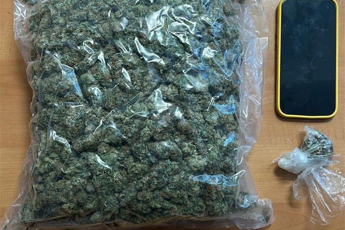 Dvojica splitskih dilera uhićeni s kilom marihuane