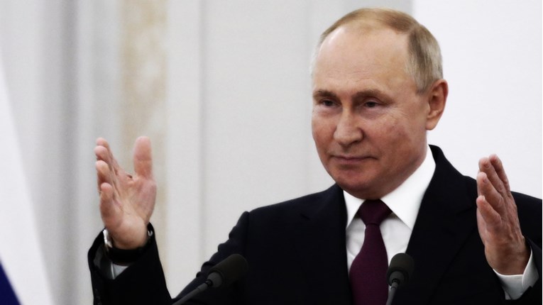 Rusija uvodi neradni tjedan zbog korone, imaju rekordan broj umrlih