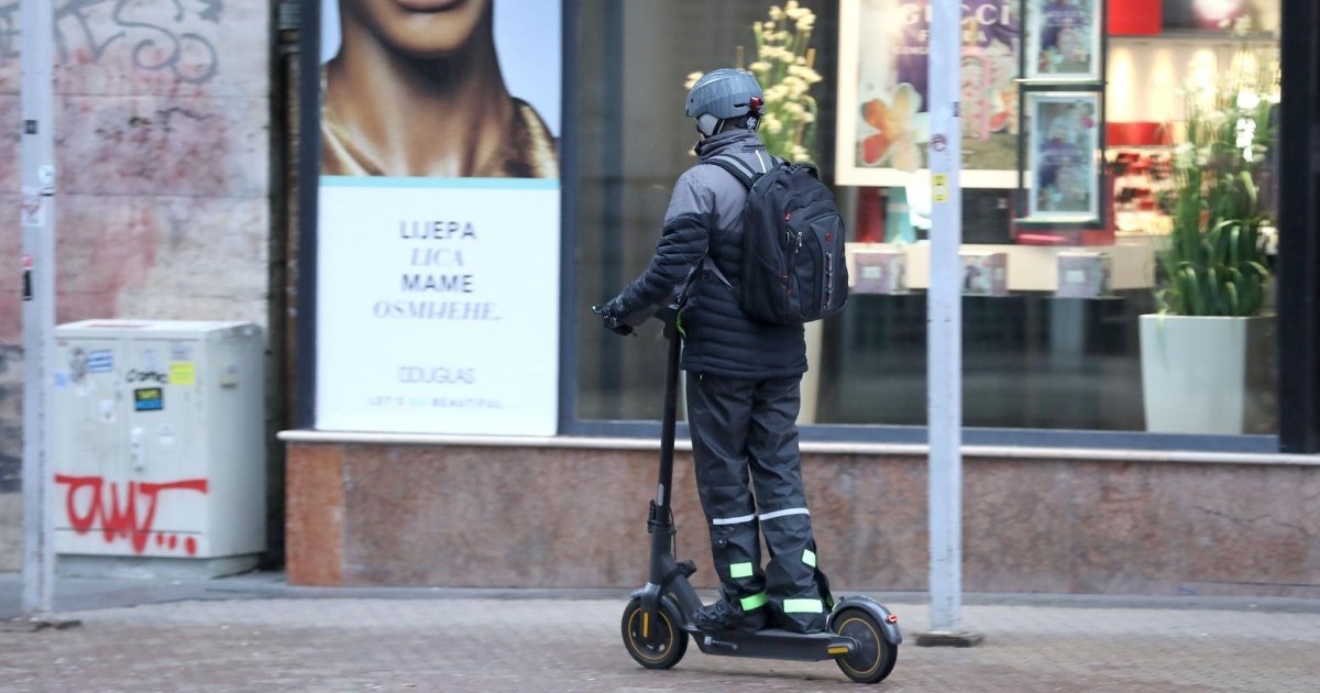 Novi zakon o prometu: Ovo su promjene oko električnih romobila i slušalica u vožnji