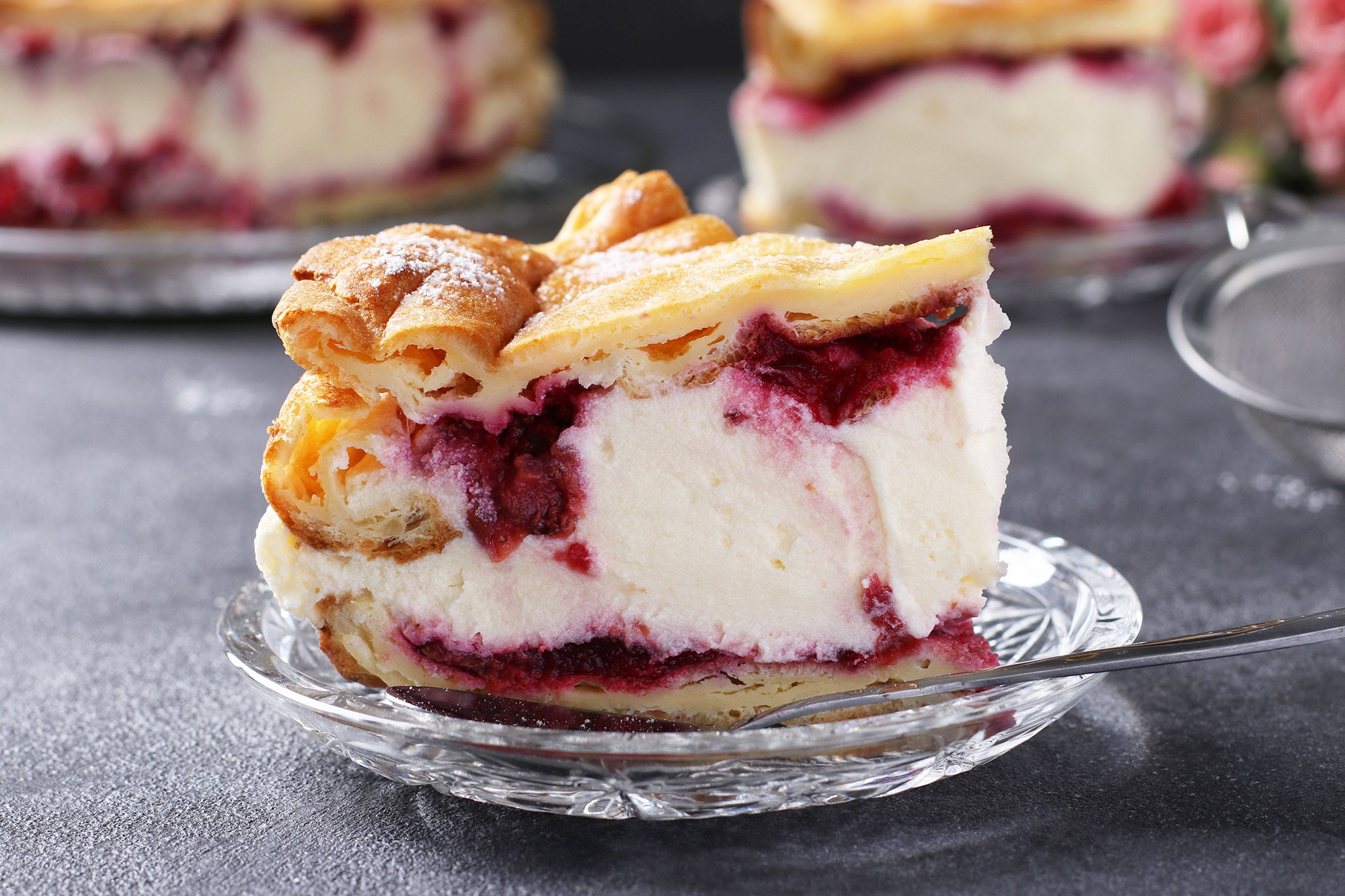 Ovaj kolač preplavio je društvene mreže, evo zašto ga svi rade za Uskrs 😍