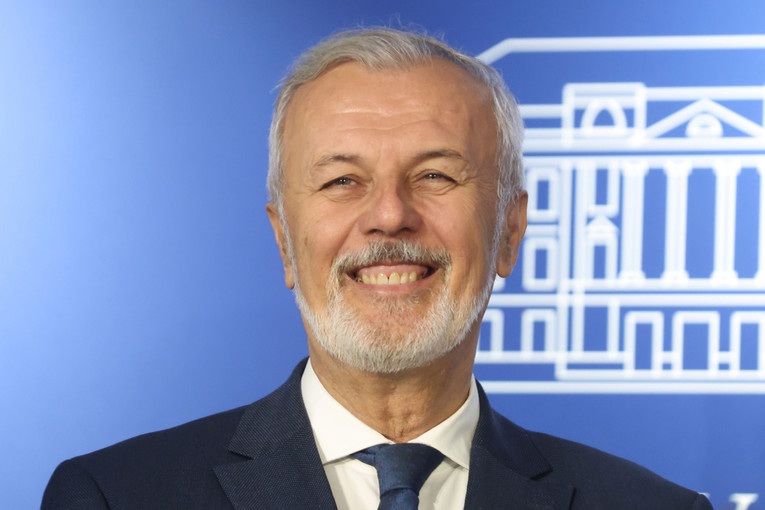 HDZ-ov Sanader htio sjednicu Odbora za okoliš na Jakuševcu