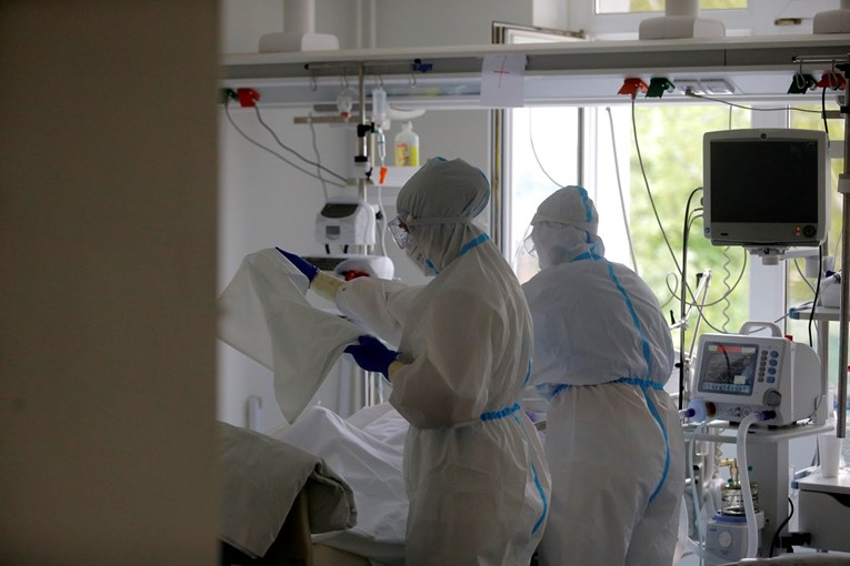 Srbija se bliži kraju epidemije, pada broj novozaraženih
