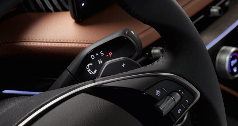 Mjenjači s jednom i dvostrukom spojkom: Koja je razlika?