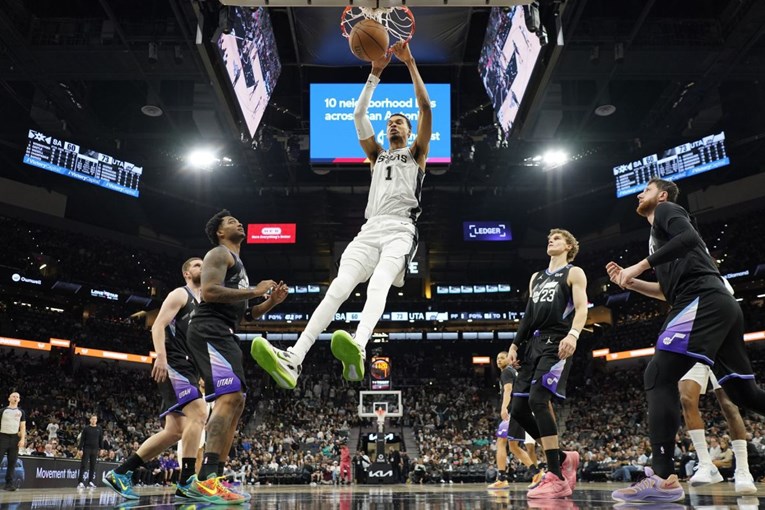 NBA: Pogledajte iz svakog kuta dokaze da Wembanyama nije čovjek