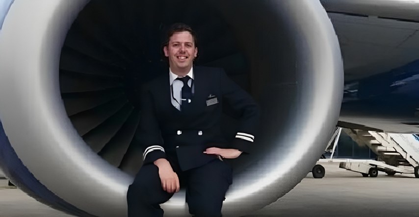 Britanski pilot prije leta šmrkao kokain s gole žene. Hvalio se pa dobio otkaz